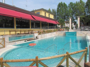 Hotels in Massa Lombarda